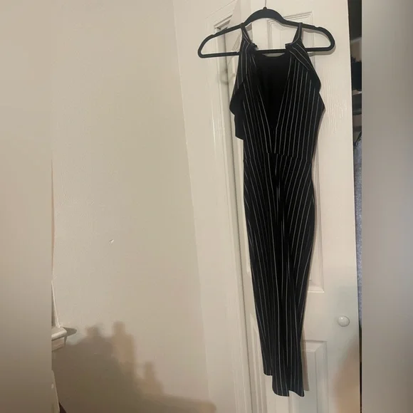 Black and Silver Pinstriped Split Dress - Picture 3 of 3
